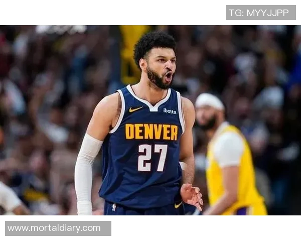 穆雷：阿德尔曼教练给球员很大的自由度 他是个进攻天才