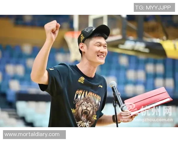 中国男篮球员巡礼胡金秋,拥有出色身高并有柔和中远距离手感的大个子