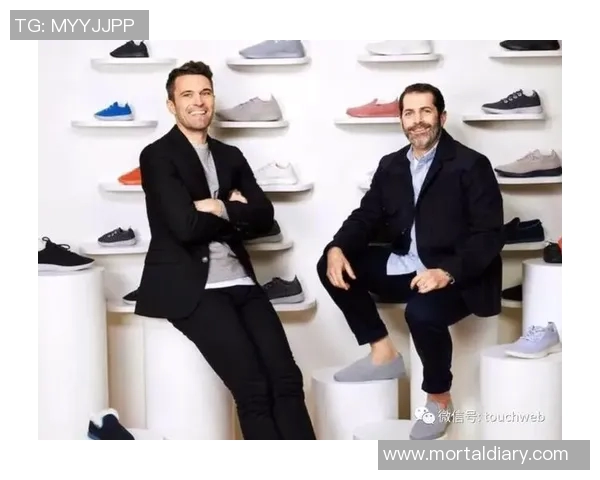 布朗花费30万美元在贝弗利山庄举行座谈会，遭当地警方制止